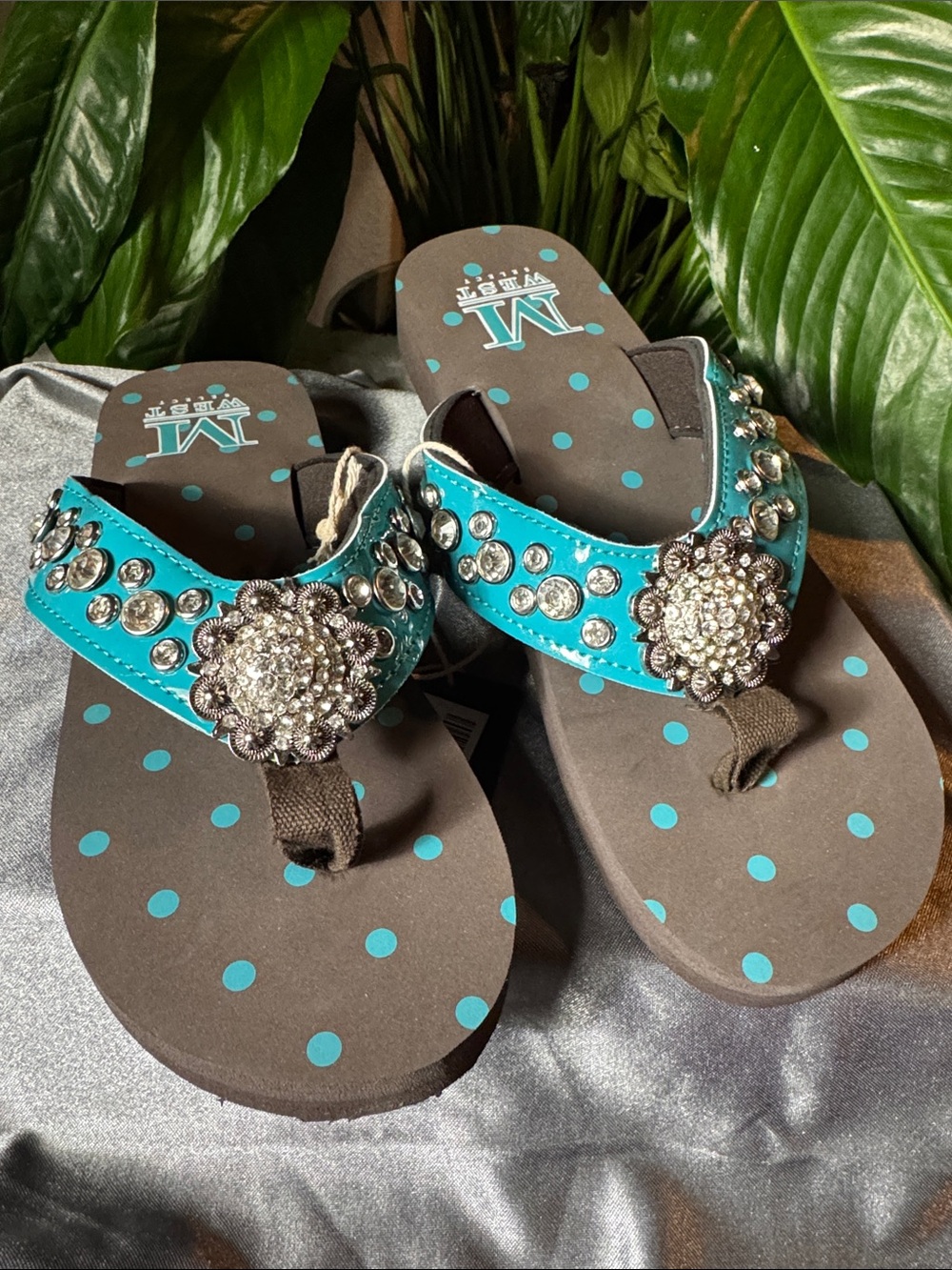 Montana West Brown Sandal Turquoise Strap with Rhinestones - New! Size 6
